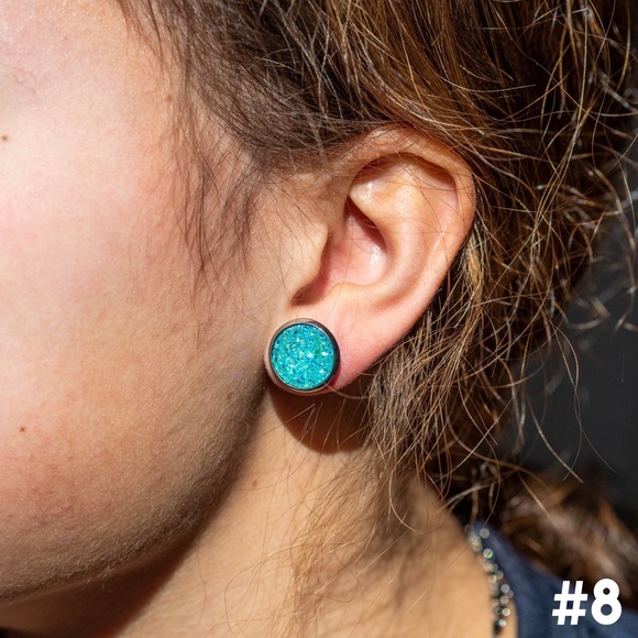 Dainty Druzy Round Earring - Picture 7 of 8